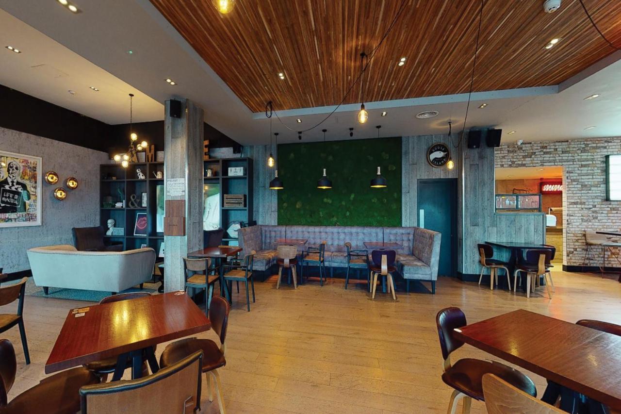 Village Hotel Solihull Zewnętrze zdjęcie